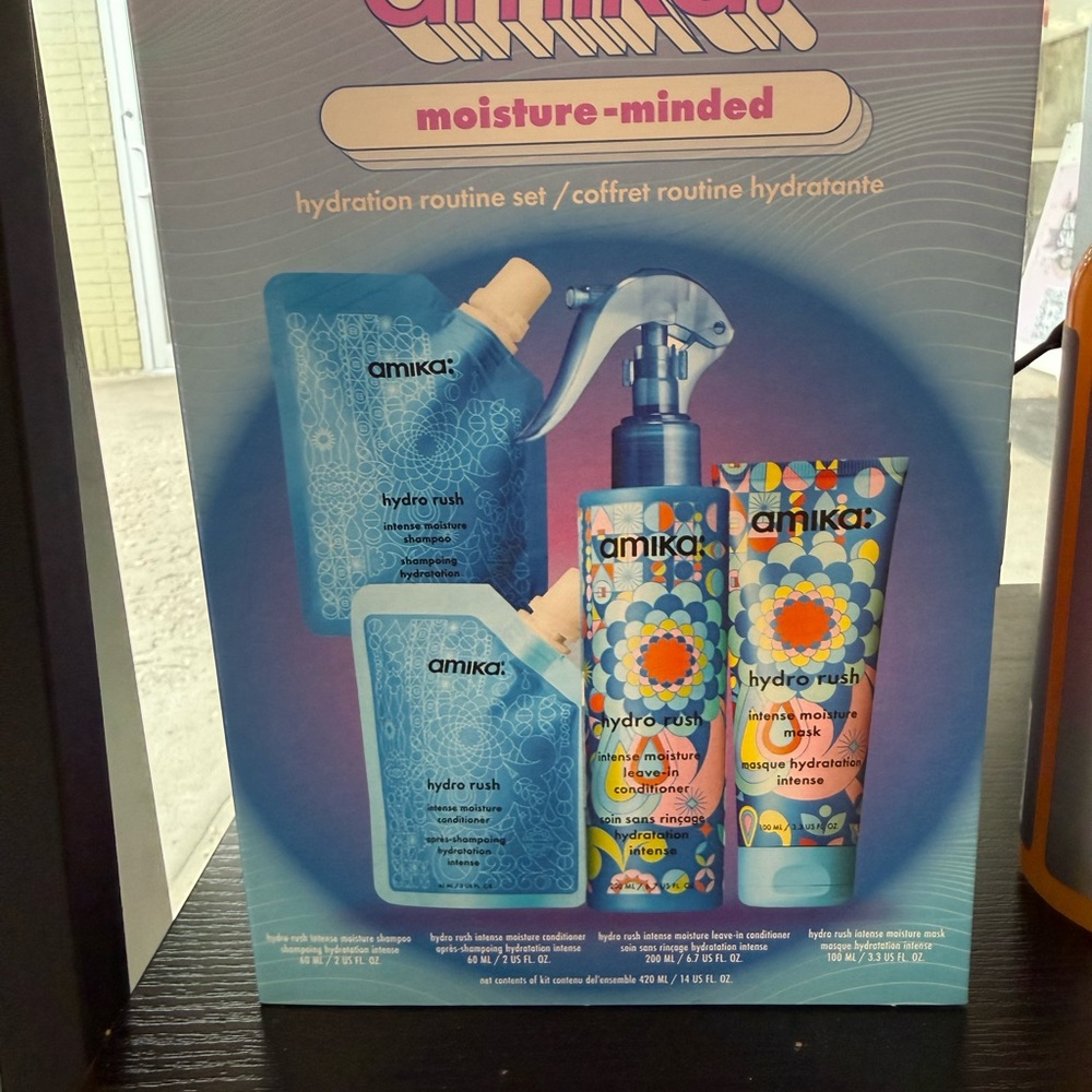 Amika Moisture-Minded Hair Set - Blue and Multicolor